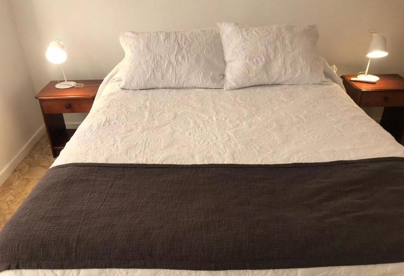 פנסיון Hostal Casa 95