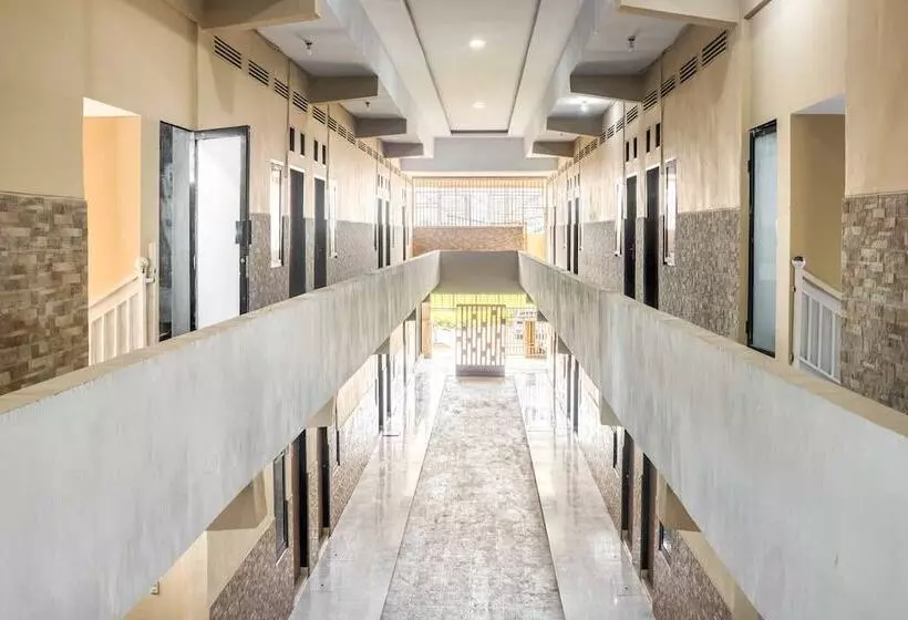 ペンション Reddoorz @ Jalan Kapten Muslim Medan