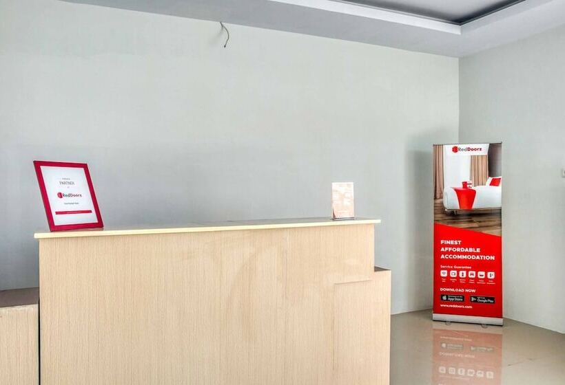 פנסיון Reddoorz @ Jalan Kapten Muslim Medan