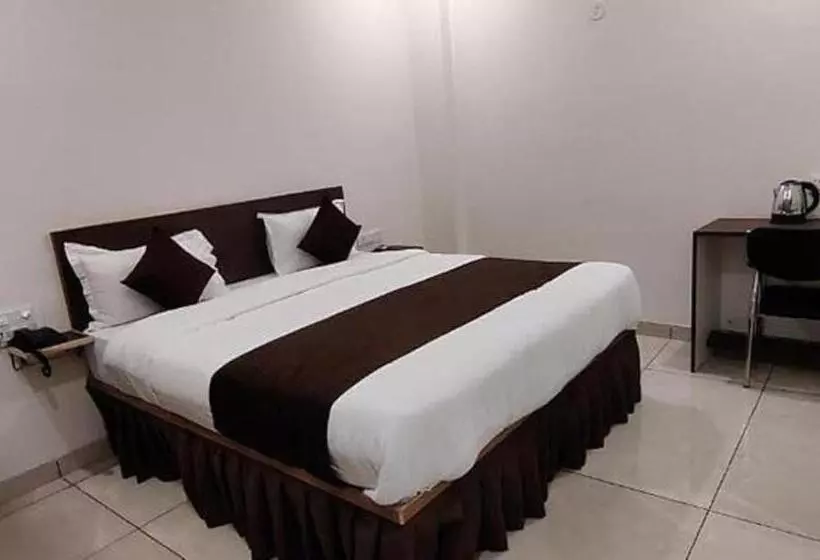 Hotel Golden Rays