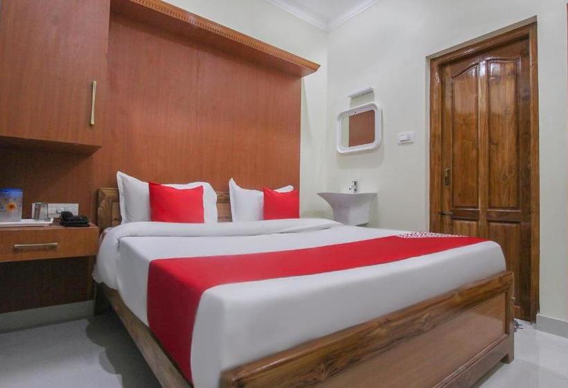 Отель Oyo 67243 Aranmagan Residency