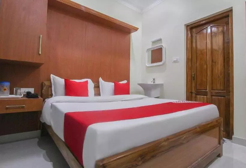 Hotelli Oyo 67243 Aranmagan Residency