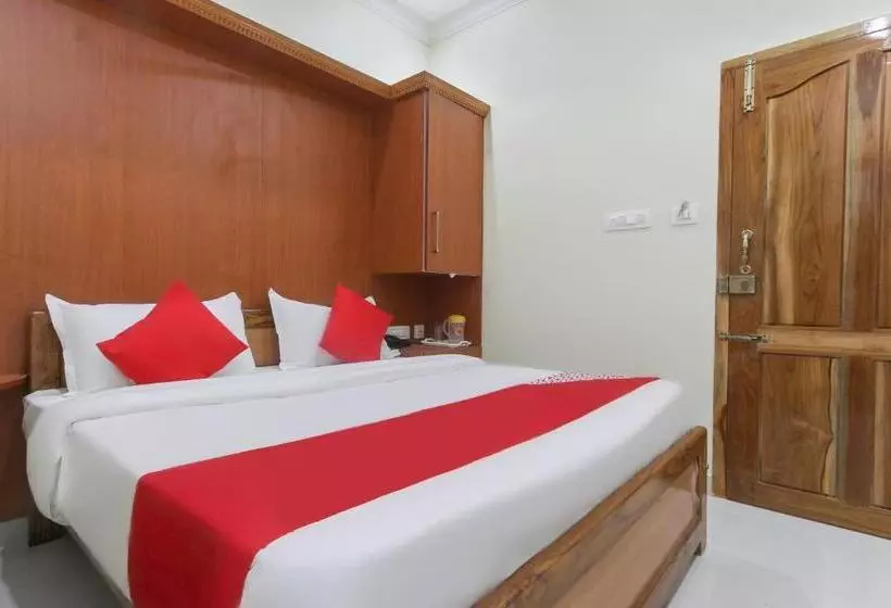 Hotelli Oyo 67243 Aranmagan Residency