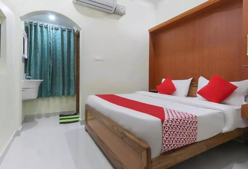 Hotelli Oyo 67243 Aranmagan Residency
