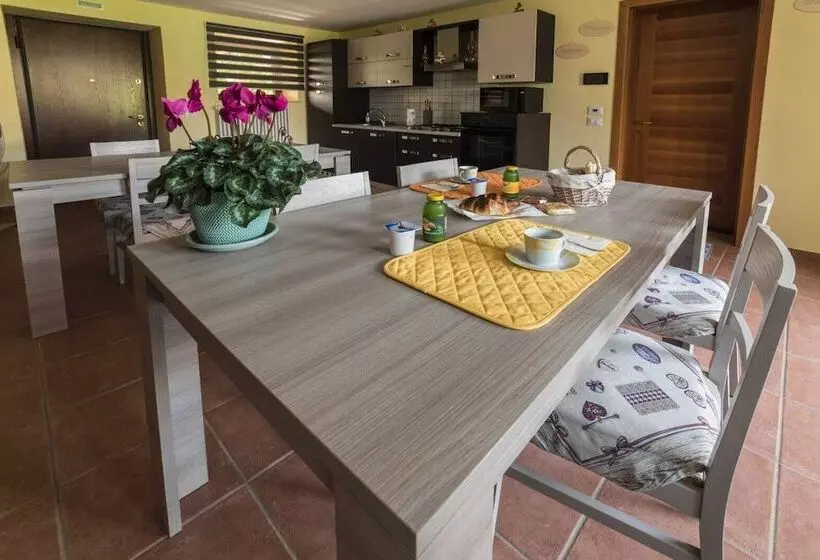 Aamiaismajoitus (B&B) El Canfin