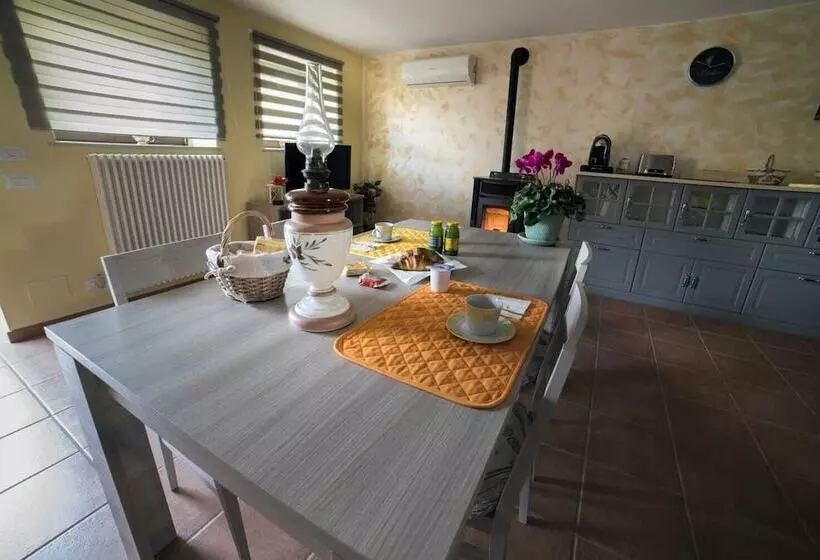 Aamiaismajoitus (B&B) El Canfin