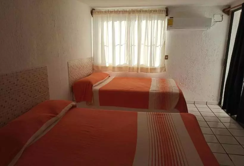ホテル Condo  Los Girasoles