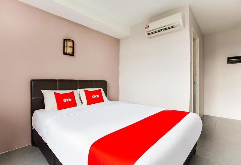 호텔 Oyo 89631 988