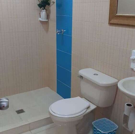 בית מלון כפרי Paradise Lake Finca