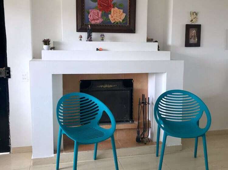 בית מלון כפרי Paradise Lake Finca