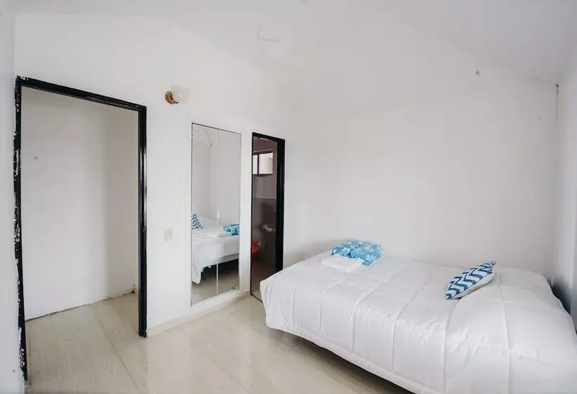 Hotelli Paradise Lake Finca