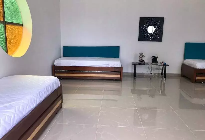 Hotelli Paradise Lake Finca