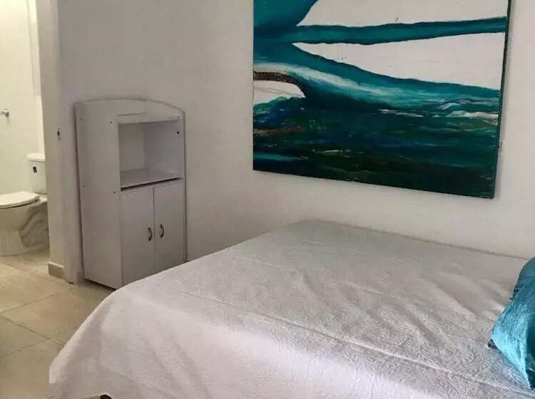 Hotelli Paradise Lake Finca