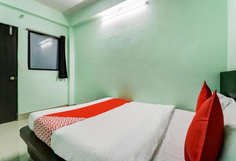 호텔 Oyo 65309 Chandni Palace