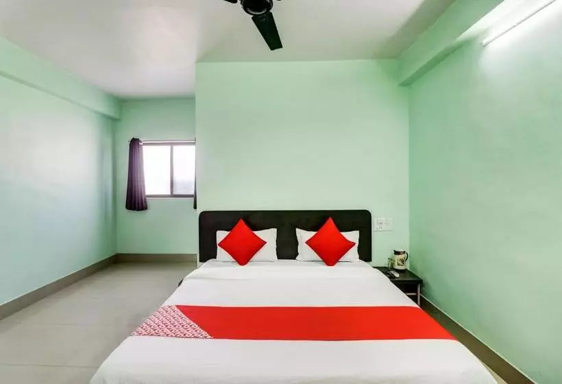 ホテル Oyo 65309  Chandni Palace