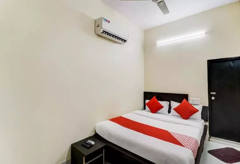 ホテル Oyo 65309  Chandni Palace
