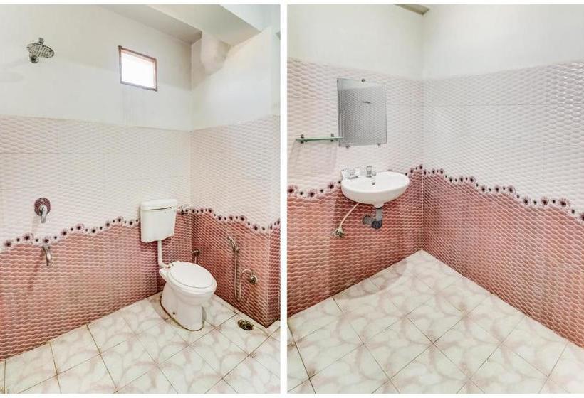 호텔 Oyo 65309 Chandni Palace