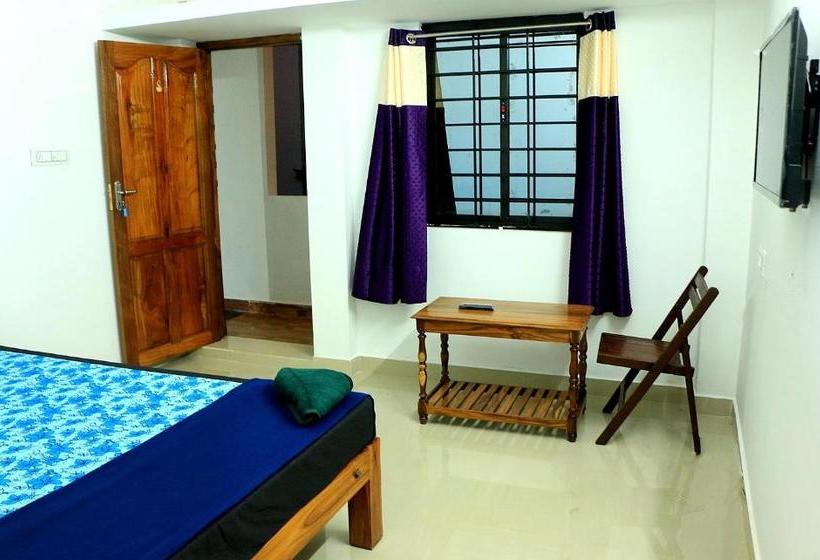 Hotel Rainbow Residency