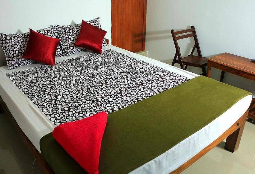 Hotel Rainbow Residency