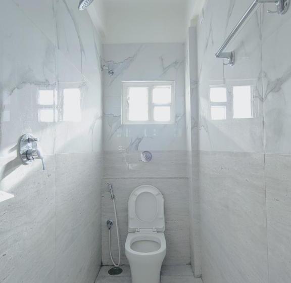 هتل Sports Icon Suites