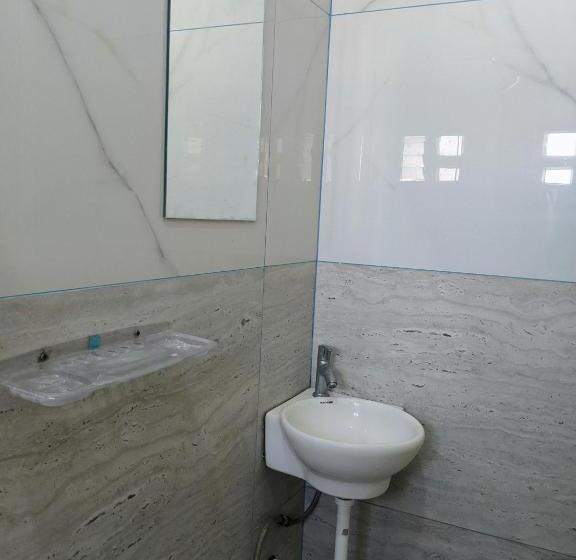 هتل Sports Icon Suites