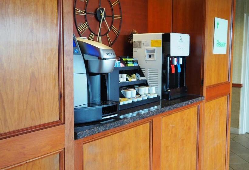 Otel Riverside Plaza