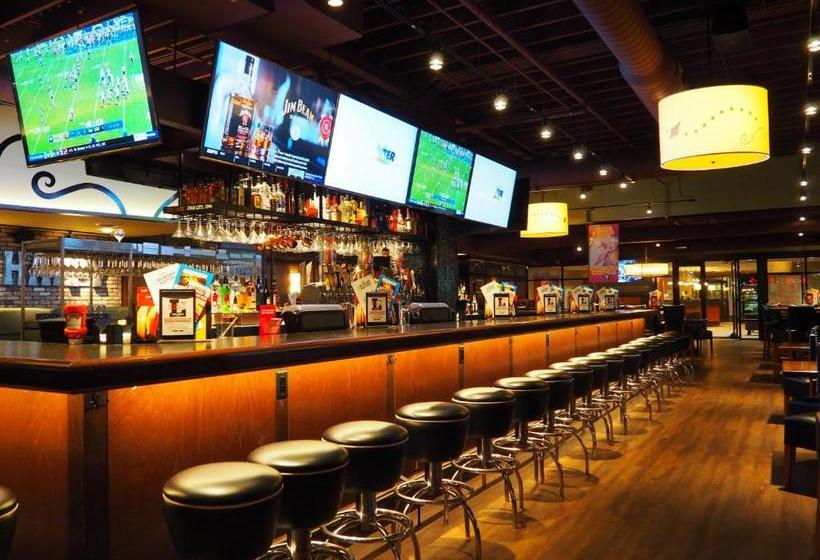 Otel Riverside Plaza