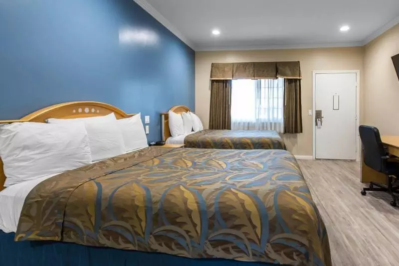 酒店 Rodeway Inn Escondido Downtown