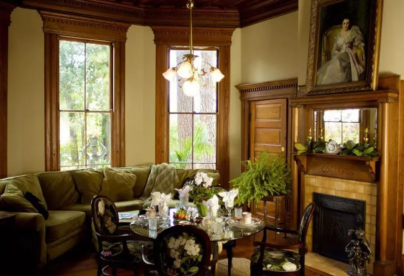 호텔 Rosemary Inn Bed & Breakfast