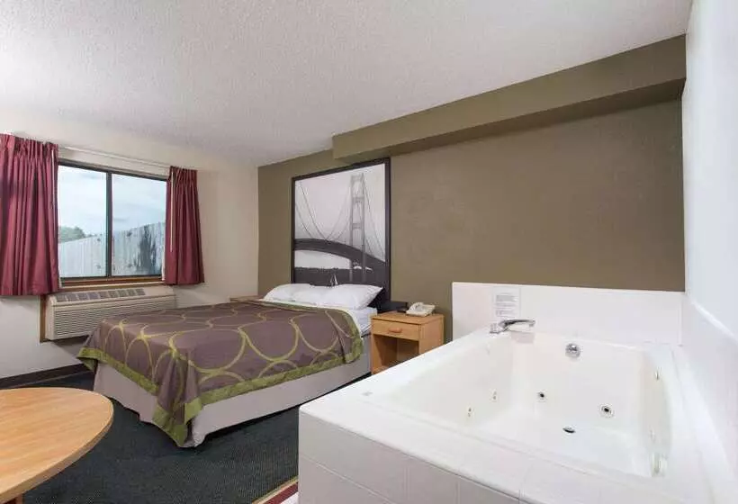 בית מלון כפרי Super 8 By Wyndham Houghton Lake