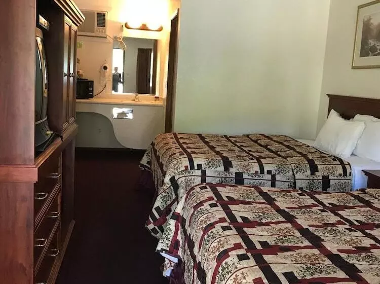 Отель The River Inn