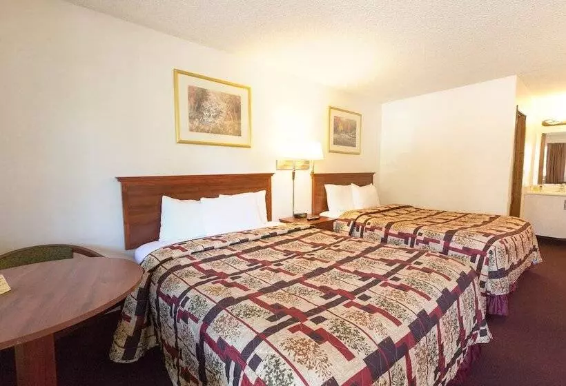 Отель The River Inn