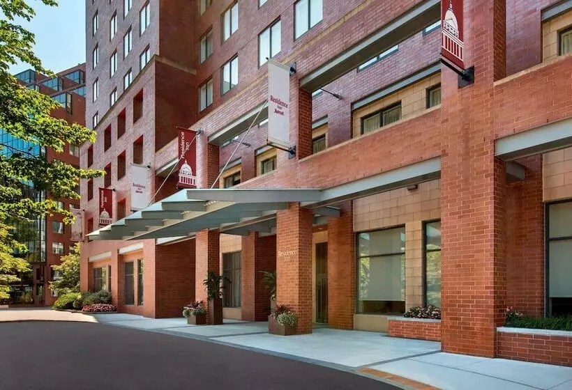 Residence Inn By Marriott Boston Cambridge