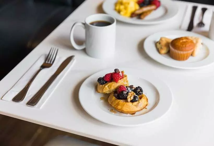 Residence Inn By Marriott Boston Cambridge