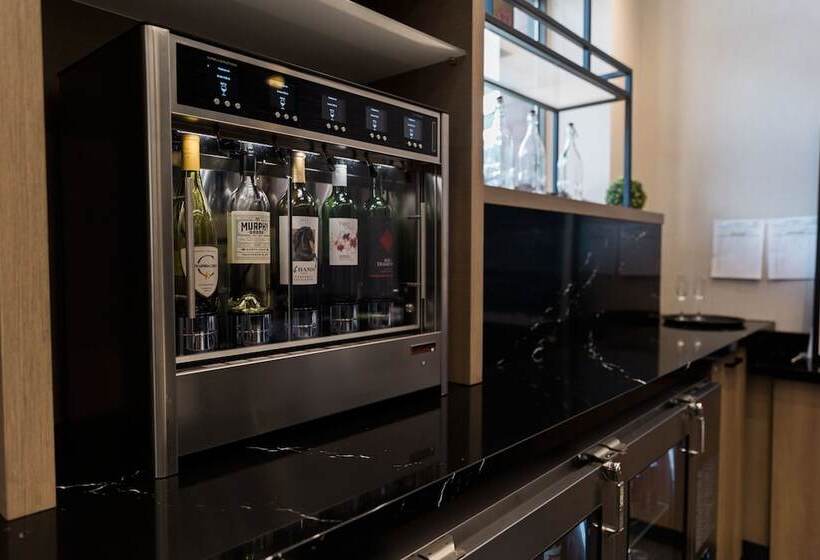 Residence Inn By Marriott Boston Cambridge