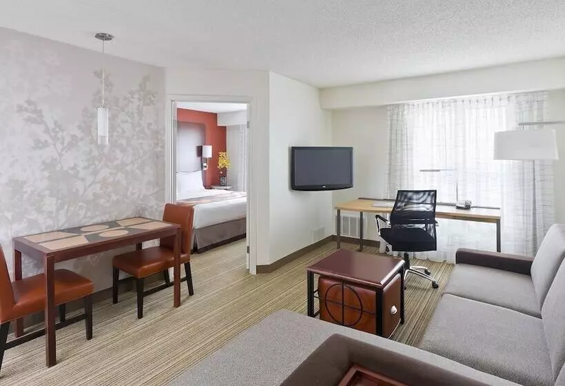 Residence Inn By Marriott Dallas Lewisville