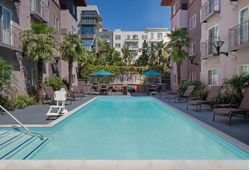 Residence Inn By Marriott San Diego Downtown