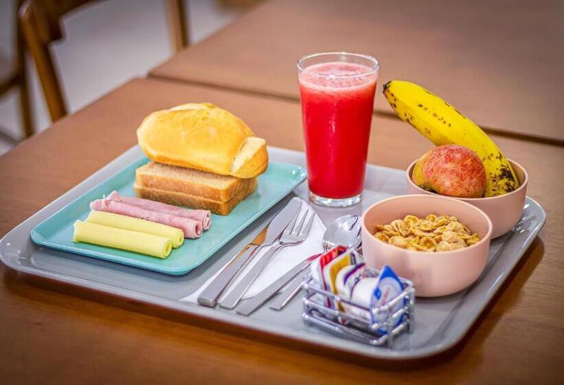 Hostel Central São Sebastião