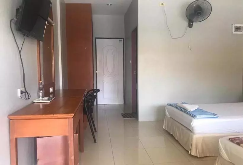 Hotelli Baan Subtawee