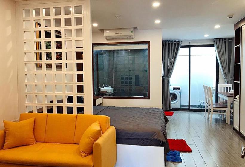 هتل Hưng Thành Luxury  & Apartments