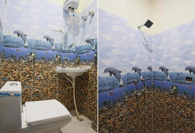 Hotel Spot On 62980 Shiva Residency