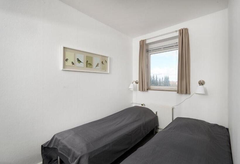 בית מלון כפרי B