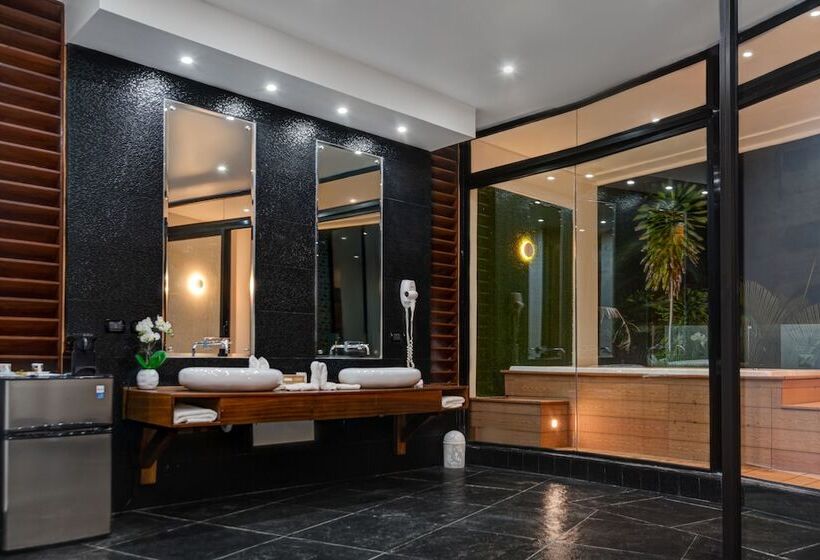 هتل Casa Esferica