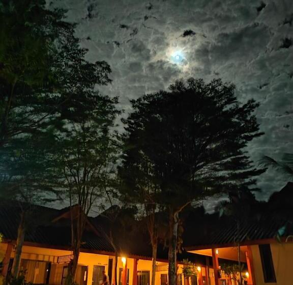 فندق Penny S Resort