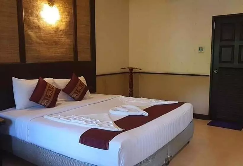 Hotelli Penny S Resort