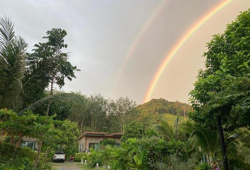 酒店 Serene Lanta Resort