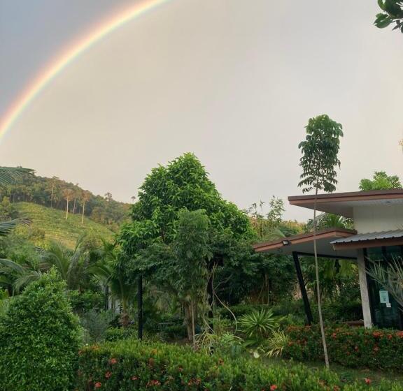 酒店 Serene Lanta Resort