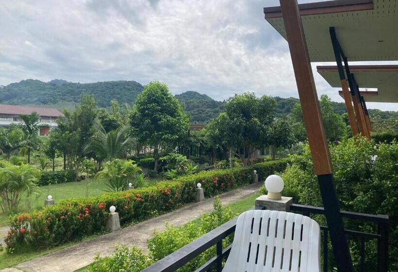 酒店 Serene Lanta Resort