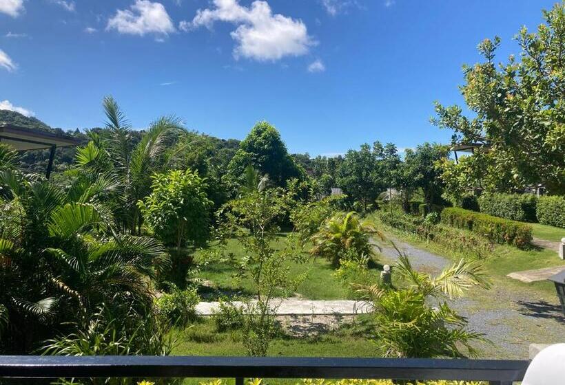 酒店 Serene Lanta Resort