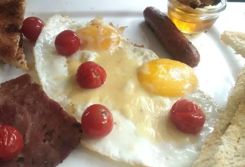 Hotelli Spicy Bella Resort